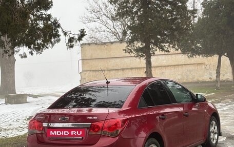 Chevrolet Cruze II, 2010 год, 520 000 рублей, 4 фотография