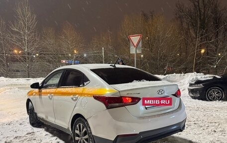 Hyundai Solaris II рестайлинг, 2018 год, 530 000 рублей, 4 фотография