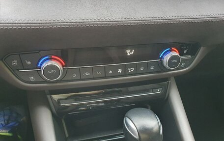 Mazda 6, 2019 год, 2 920 000 рублей, 25 фотография