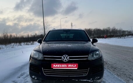 Volkswagen Touareg III, 2011 год, 4 190 000 рублей, 5 фотография