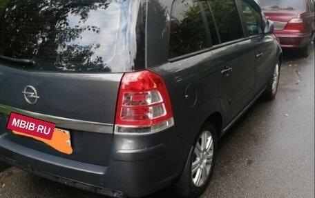 Opel Zafira B, 2012 год, 565 000 рублей, 26 фотография