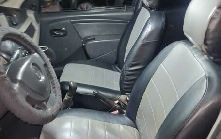 Renault Logan I, 2012 год, 275 000 рублей, 9 фотография