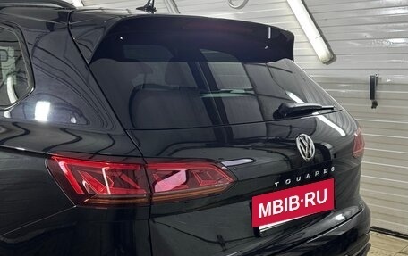 Volkswagen Touareg III, 2019 год, 5 900 000 рублей, 3 фотография