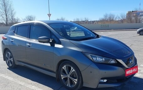 Nissan Leaf II, 2018 год, 1 999 999 рублей, 23 фотография