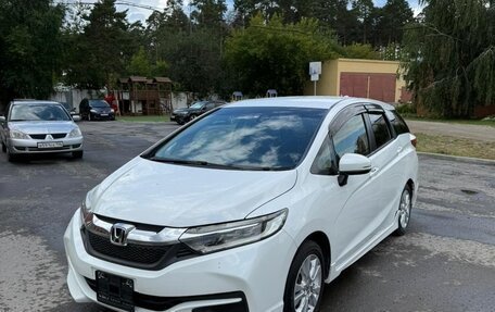 Honda Shuttle II, 2015 год, 1 320 000 рублей, 2 фотография