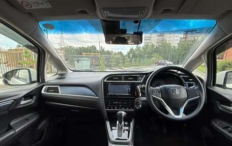 Honda Shuttle II, 2015 год, 1 320 000 рублей, 11 фотография