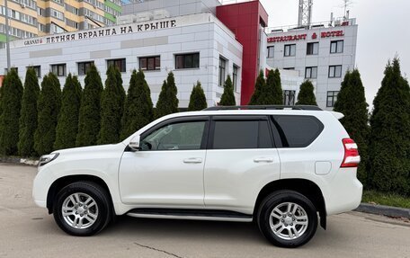 Toyota Land Cruiser Prado 150 рестайлинг 2, 2013 год, 2 600 000 рублей, 5 фотография