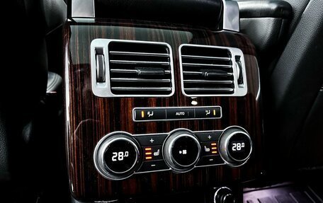 Land Rover Range Rover IV рестайлинг, 2016 год, 3 999 000 рублей, 27 фотография