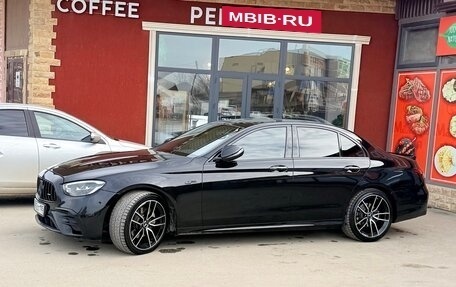 Mercedes-Benz E-Класс, 2021 год, 4 100 000 рублей, 4 фотография