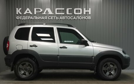 Chevrolet Niva I рестайлинг, 2019 год, 885 000 рублей, 6 фотография