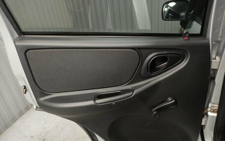 Chevrolet Niva I рестайлинг, 2019 год, 885 000 рублей, 15 фотография