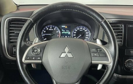 Mitsubishi Outlander III рестайлинг 3, 2013 год, 1 179 000 рублей, 11 фотография