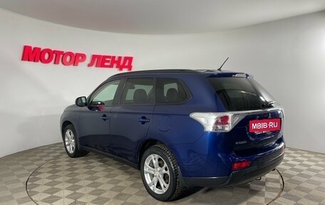 Mitsubishi Outlander III рестайлинг 3, 2013 год, 1 179 000 рублей, 6 фотография