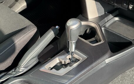 Toyota RAV4, 2017 год, 2 590 000 рублей, 21 фотография