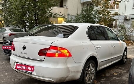 Skoda Superb III рестайлинг, 2011 год, 750 000 рублей, 4 фотография