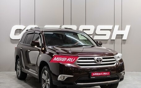 Toyota Highlander III, 2011 год, 2 159 000 рублей, 1 фотография