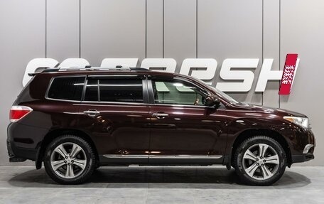 Toyota Highlander III, 2011 год, 2 159 000 рублей, 5 фотография