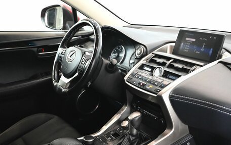 Lexus NX I, 2016 год, 2 995 000 рублей, 13 фотография