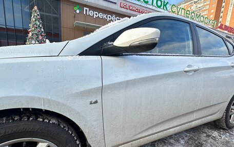 Hyundai Solaris II рестайлинг, 2011 год, 730 000 рублей, 11 фотография