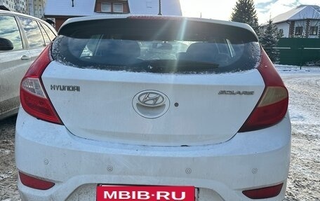 Hyundai Solaris II рестайлинг, 2011 год, 730 000 рублей, 7 фотография