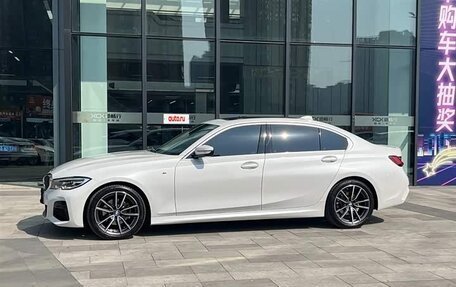 BMW 3 серия, 2021 год, 2 626 700 рублей, 21 фотография