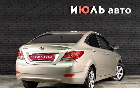 Hyundai Solaris II рестайлинг, 2013 год, 880 000 рублей, 4 фотография