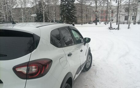 Renault Kaptur I рестайлинг, 2018 год, 1 200 000 рублей, 3 фотография