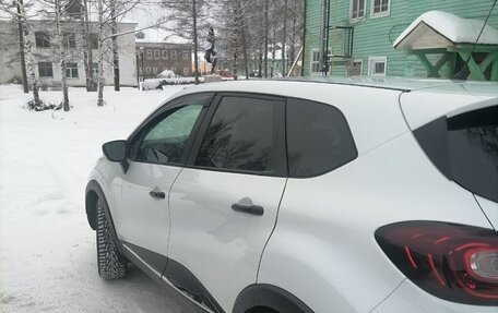 Renault Kaptur I рестайлинг, 2018 год, 1 200 000 рублей, 2 фотография