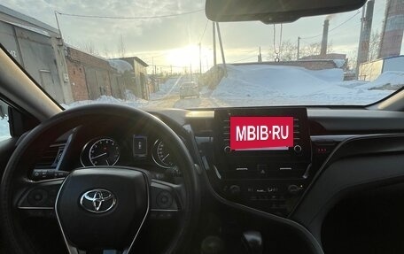 Toyota Camry, 2021 год, 3 000 000 рублей, 4 фотография