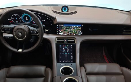 Porsche Taycan I, 2024 год, 22 135 000 рублей, 7 фотография