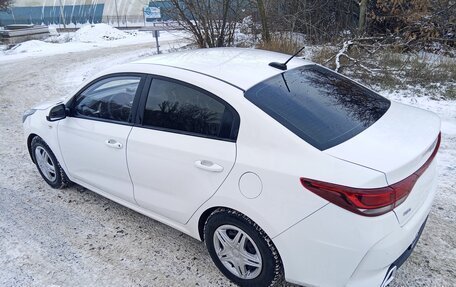 KIA Rio IV, 2021 год, 1 390 000 рублей, 7 фотография