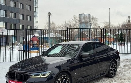 BMW 5 серия, 2021 год, 5 100 000 рублей, 1 фотография