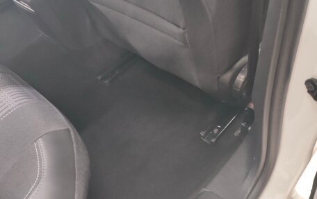 Peugeot 308 II, 2018 год, 1 350 000 рублей, 18 фотография