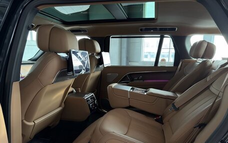 Land Rover Range Rover IV рестайлинг, 2025 год, 35 500 000 рублей, 24 фотография