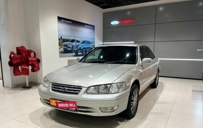 Toyota Camry, 2000 год, 550 000 рублей, 1 фотография