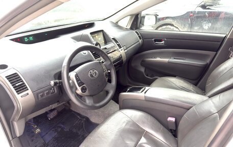 Toyota Prius, 2007 год, 680 000 рублей, 6 фотография