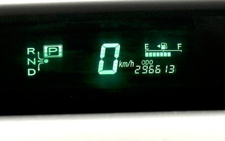 Toyota Prius, 2007 год, 680 000 рублей, 8 фотография