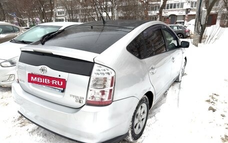 Toyota Prius, 2007 год, 680 000 рублей, 11 фотография