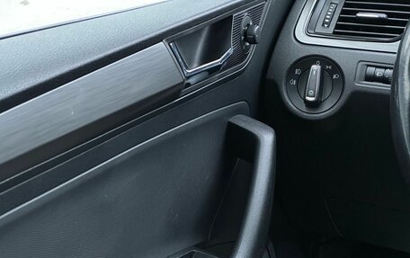 Skoda Rapid I, 2018 год, 1 299 000 рублей, 25 фотография