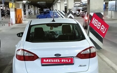 Ford Fiesta, 2018 год, 770 000 рублей, 2 фотография