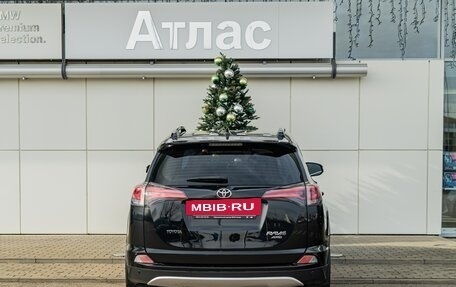 Toyota RAV4, 2015 год, 1 990 000 рублей, 4 фотография