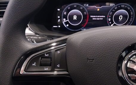 Skoda Superb III рестайлинг, 2024 год, 3 390 000 рублей, 9 фотография