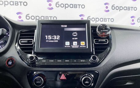 Hyundai Solaris II рестайлинг, 2020 год, 2 040 000 рублей, 18 фотография