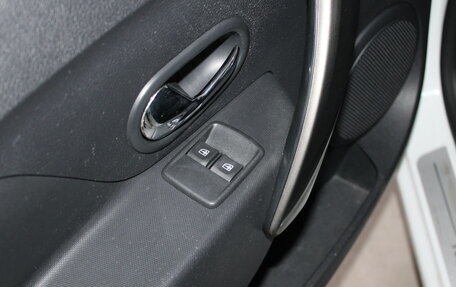 Renault Sandero II рестайлинг, 2015 год, 729 900 рублей, 8 фотография