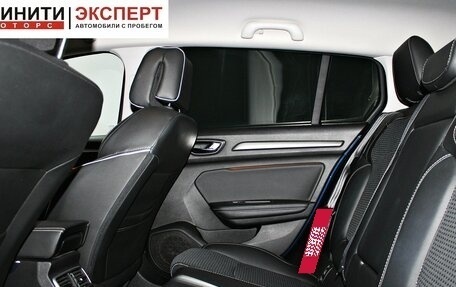 Renault Megane IV, 2017 год, 1 519 900 рублей, 18 фотография