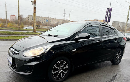 Hyundai Solaris II рестайлинг, 2013 год, 795 000 рублей, 3 фотография