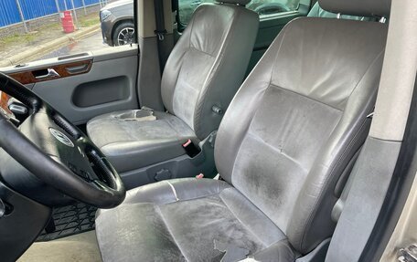 Volkswagen Multivan T5, 2008 год, 600 000 рублей, 8 фотография