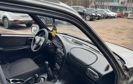 Chevrolet Niva I рестайлинг, 2011 год, 395 000 рублей, 14 фотография