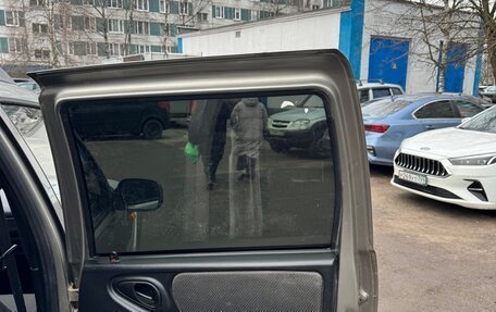 Chevrolet Niva I рестайлинг, 2011 год, 395 000 рублей, 13 фотография