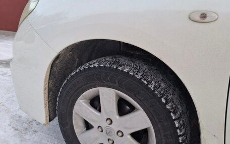 Nissan Wingroad III, 2010 год, 800 000 рублей, 3 фотография